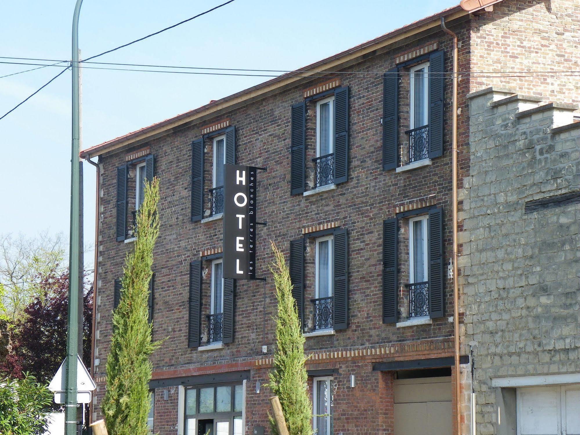 Hotel Les Terres Blanches Chatou Exteriör bild